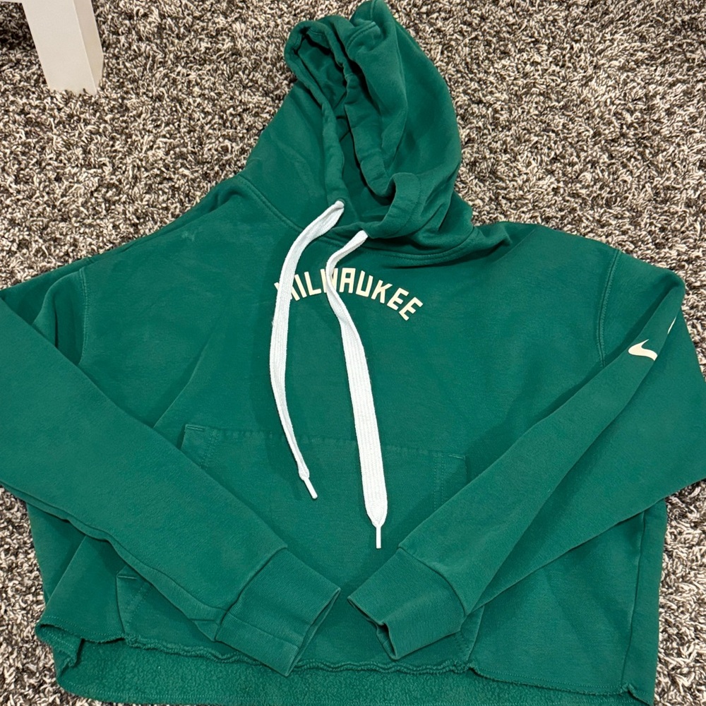 Nike Milwaukee Bucks Hoodie with White Accents